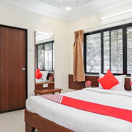 Hotel Rajdeep Pune Exteriör bild